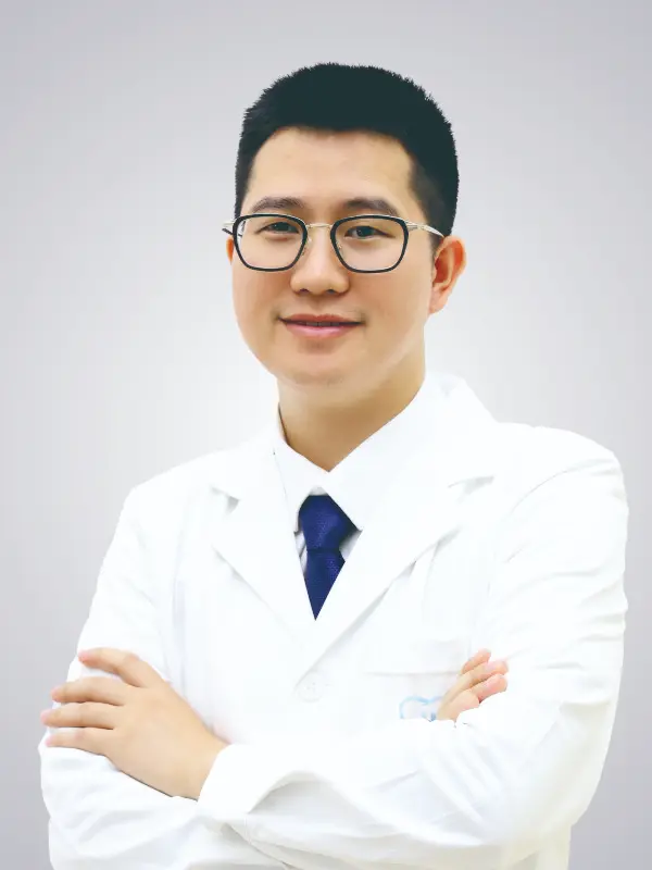 深圳種牙&深圳維港口腔